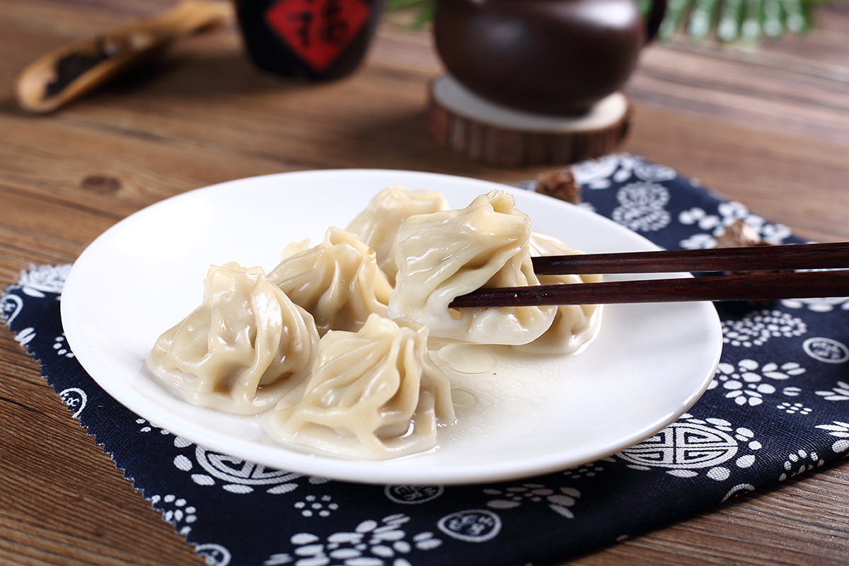 灌汤小笼包
