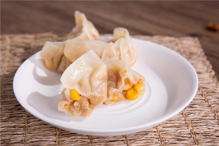 玉米蒸饺