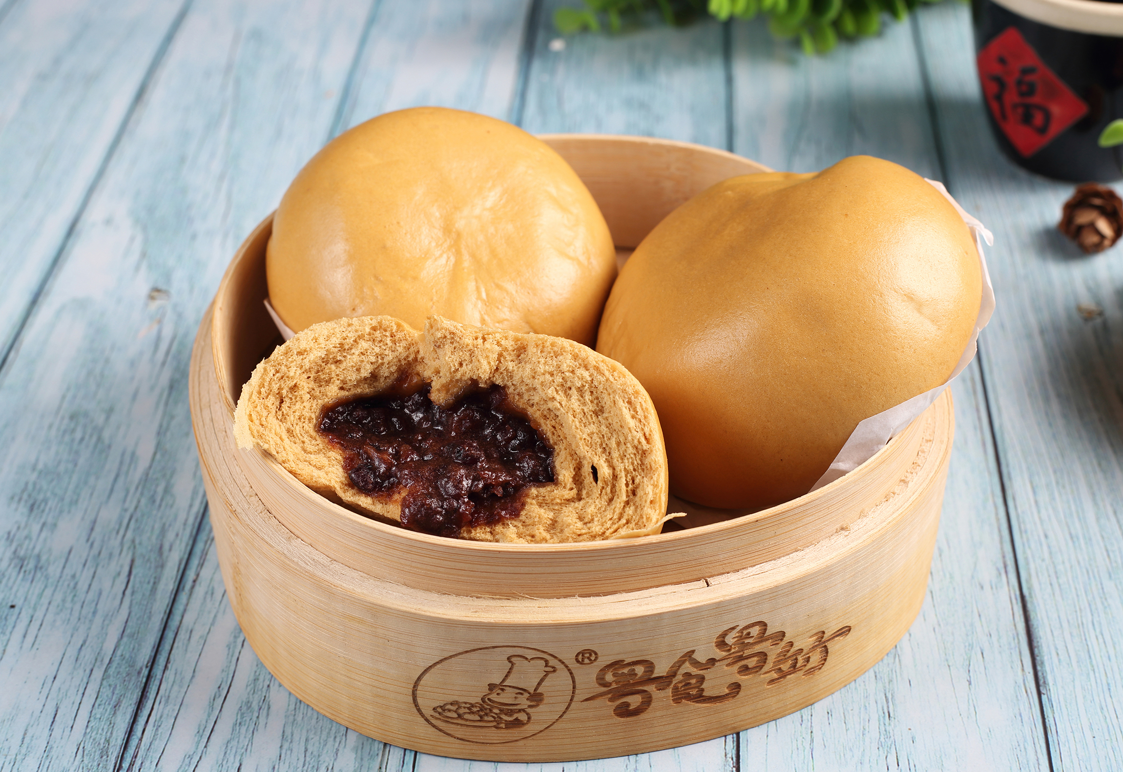 粒粒红豆包